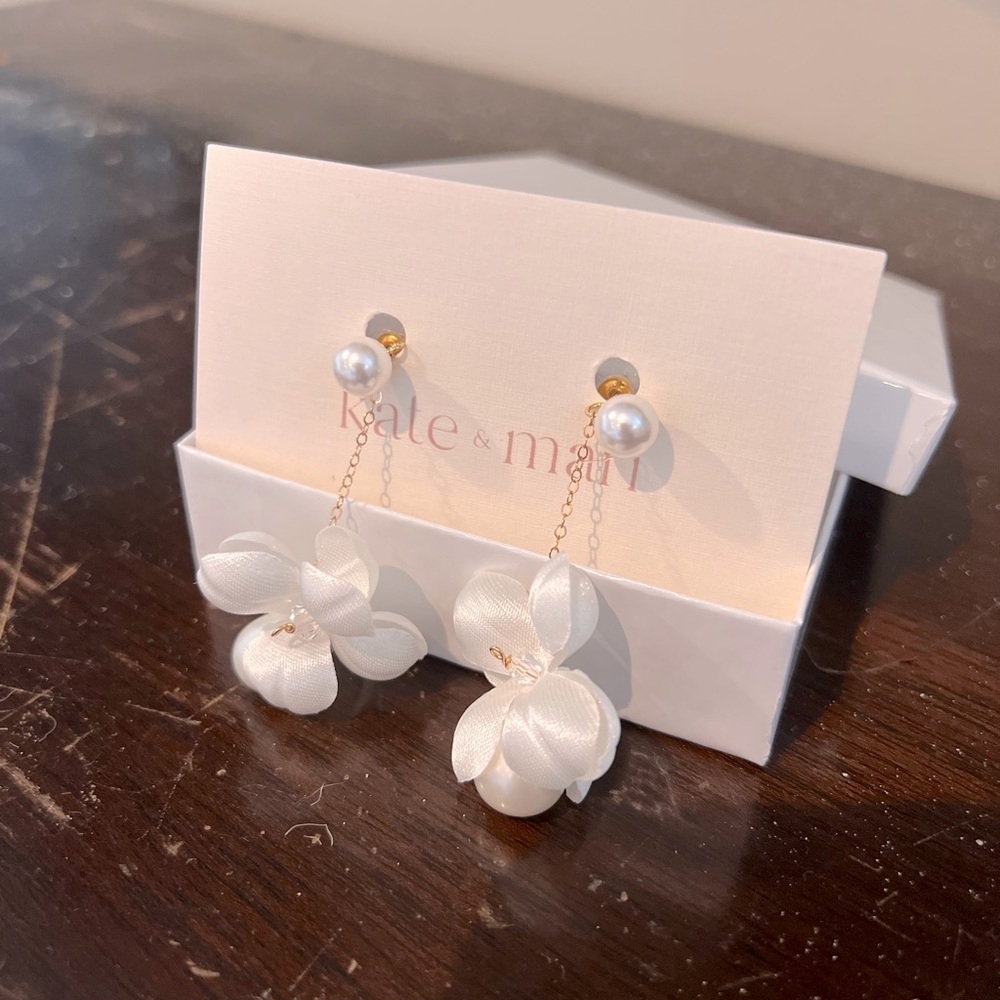 Kate & Mari Kerri earrings